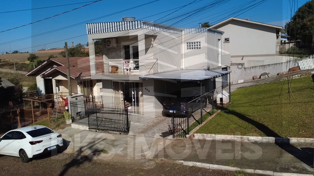 Excelente casa no bairro planalto. — à venda em Ibirubá — Foto 2